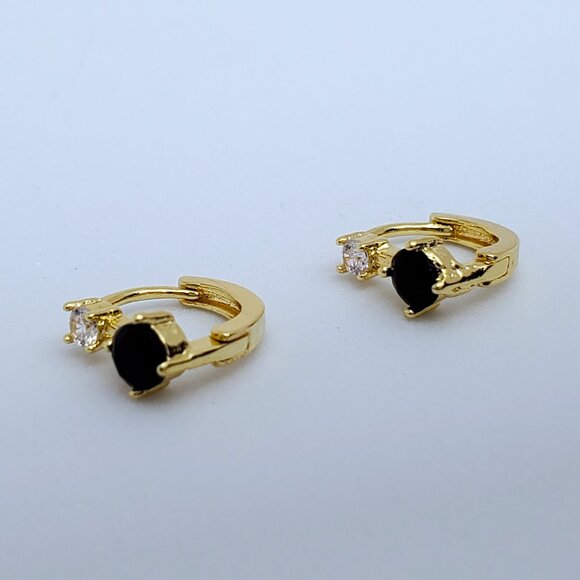 Dainty Black Gold Boho Earrings, Zirkonia Huggie Earrings  14K Gold Womens 2ct Black Onyx Gemstone 1ct Diamond Small Huggie Hoop Earrings